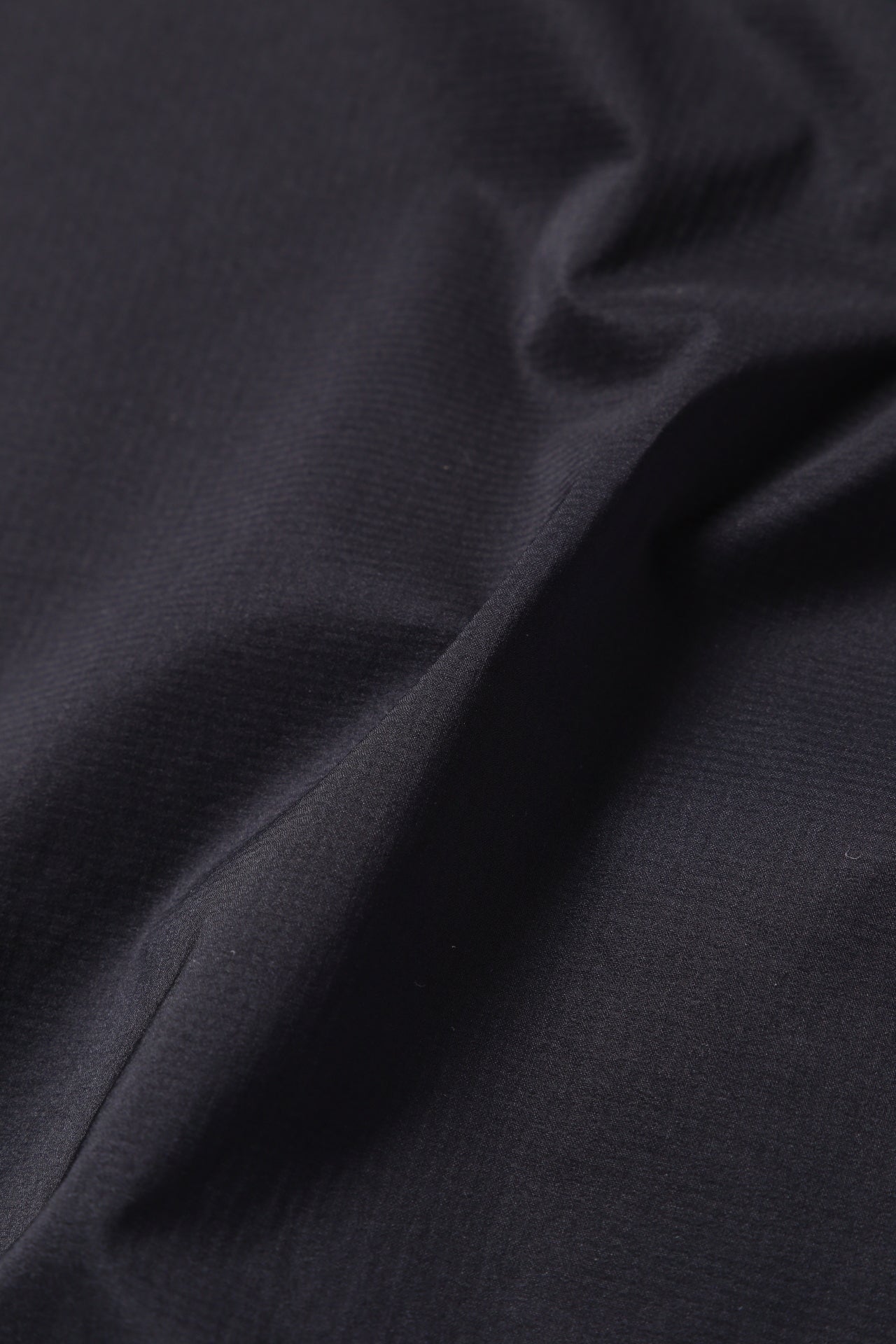 【and wander】PERTEX wind vest (5745121016)
