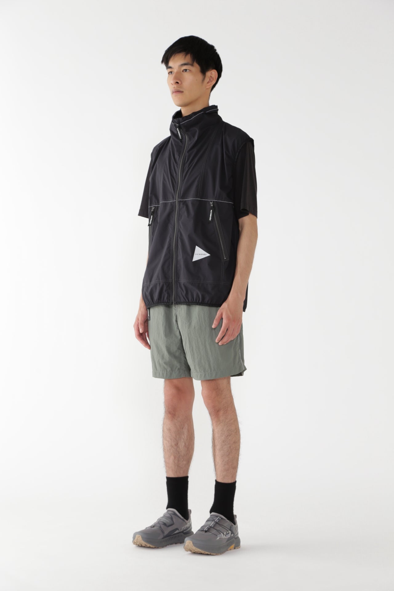 【and wander】PERTEX wind vest (5745121016)