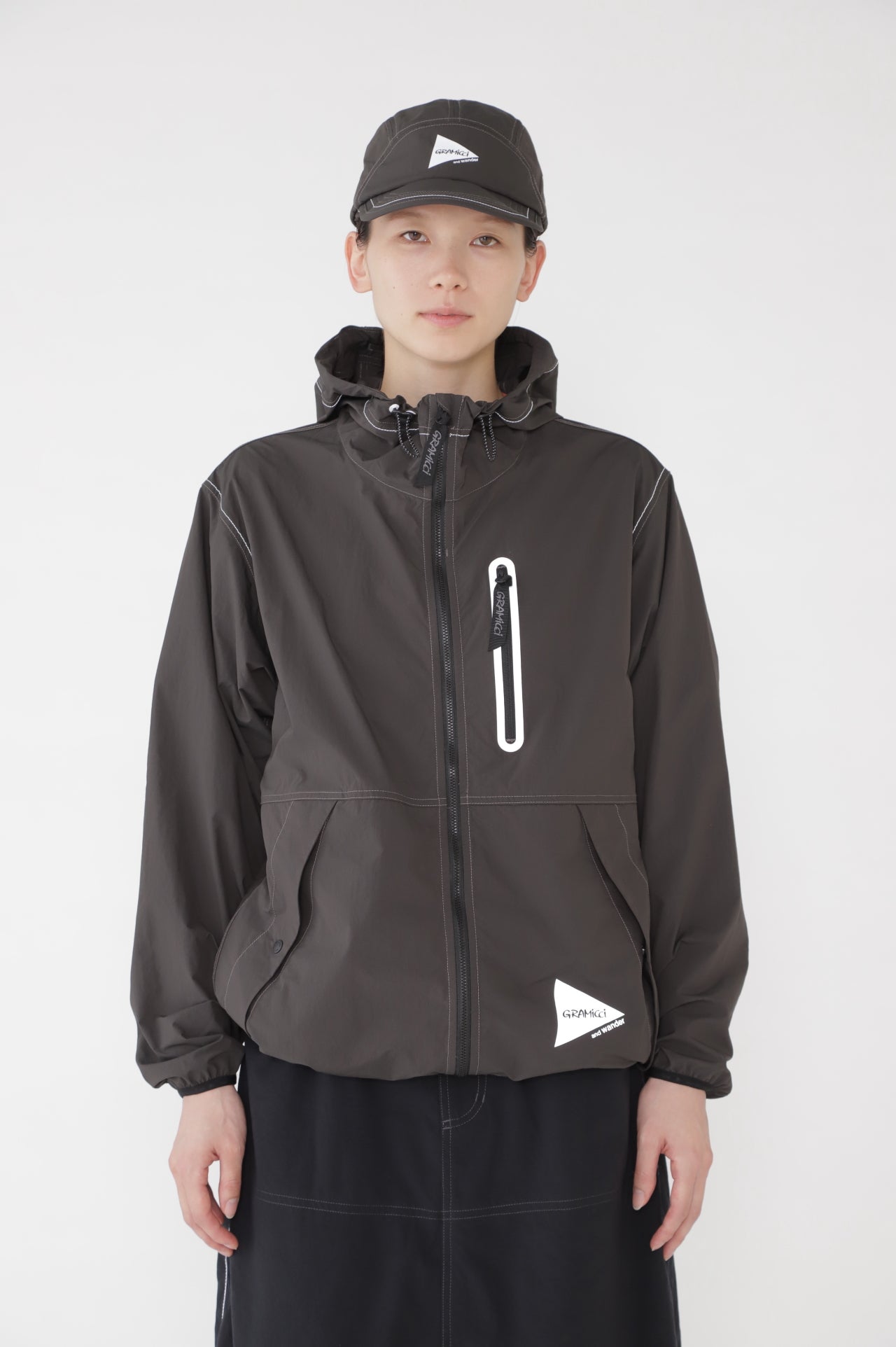 【and wander】GRAMICCI × and wander brushed nylon jacket(5745121506)