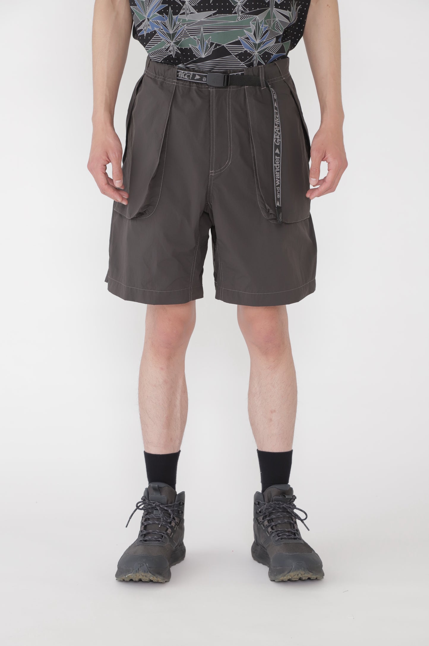 【and wander】GRAMICCI × and wander brushed nylon short(5745122508)