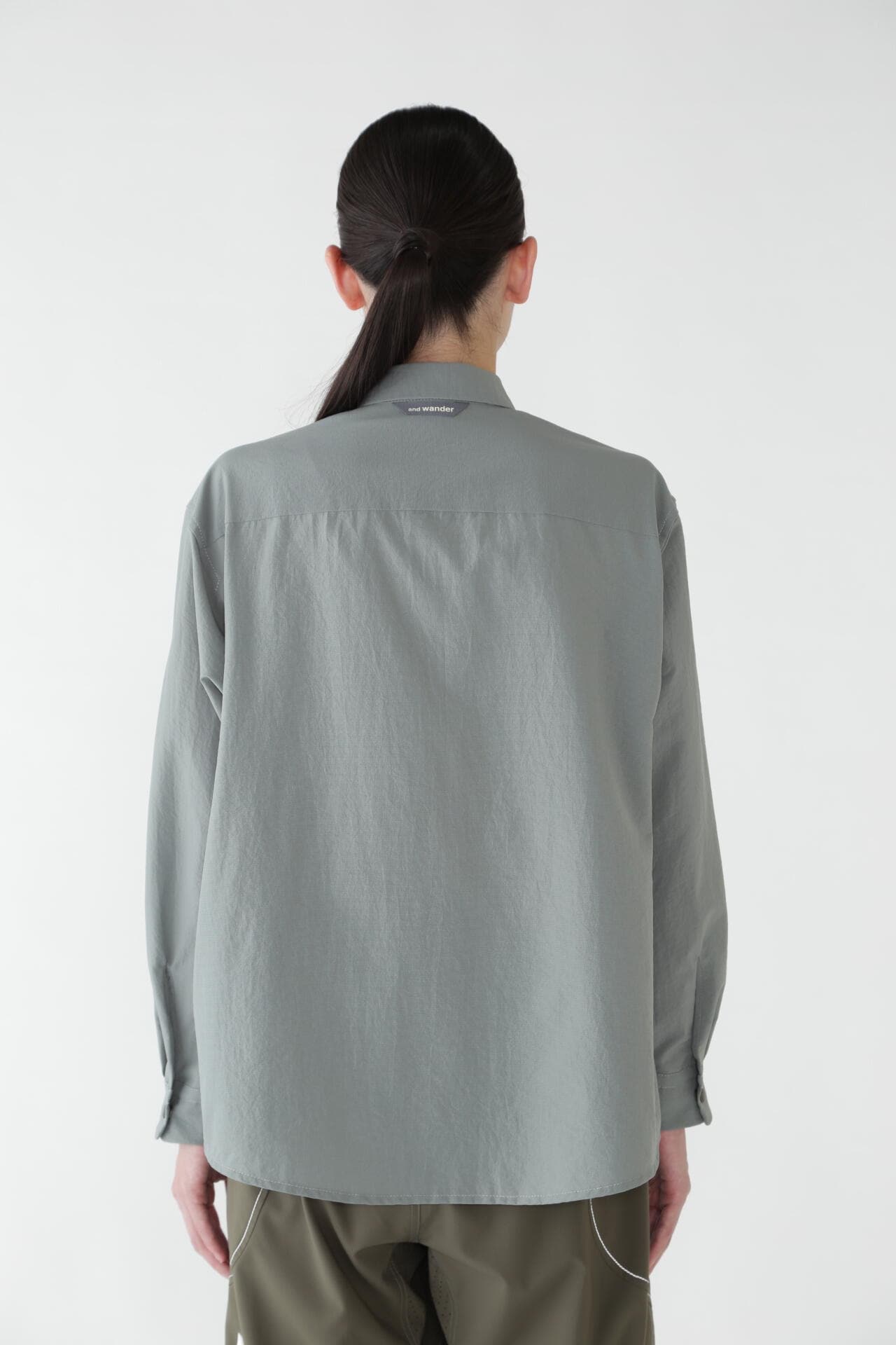【and wander】dry breathable LS shirt