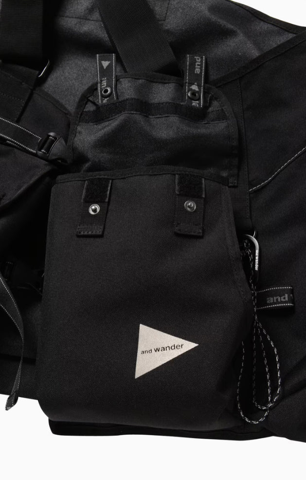 【and wander】field vest
