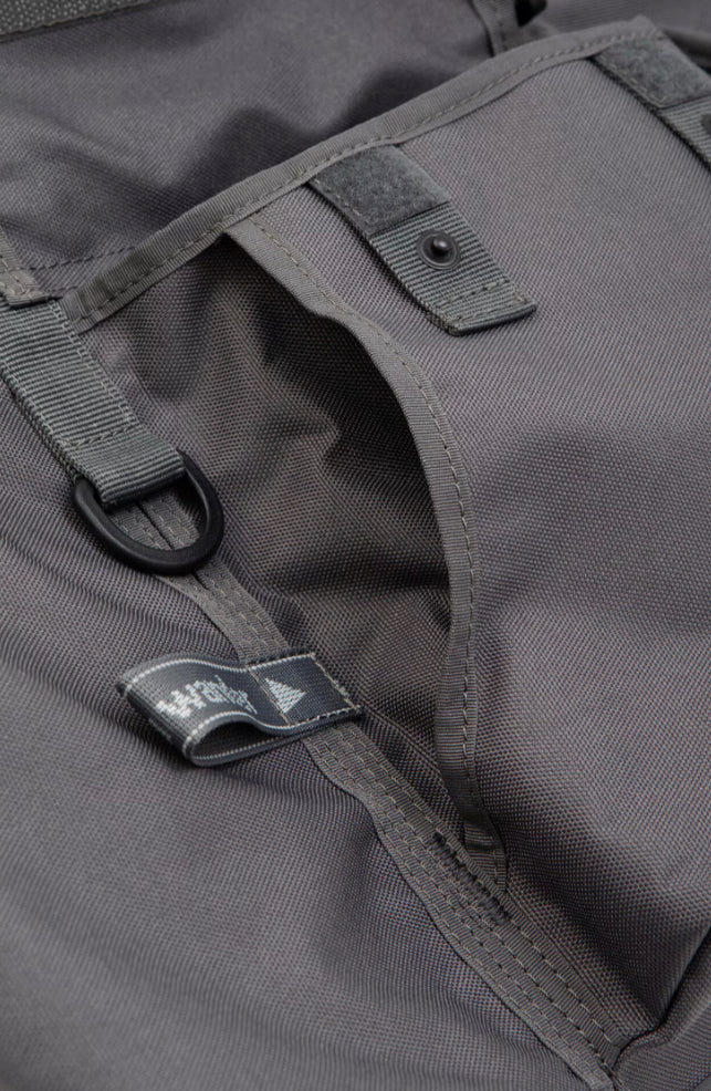 【and wander】field vest