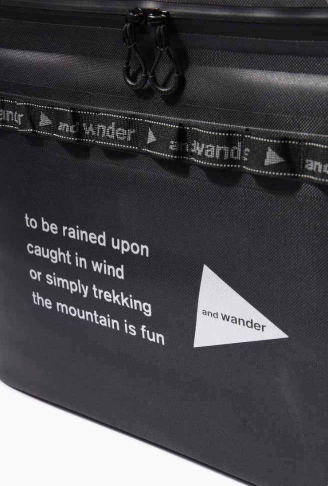 【and wander】waterproof cooler