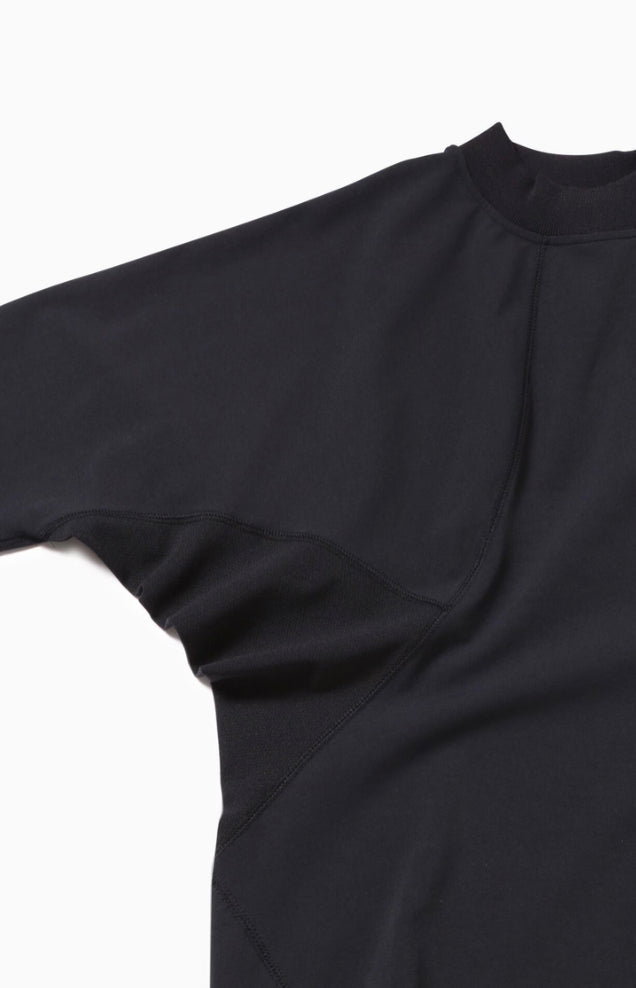 【and wander】rash guard (W)