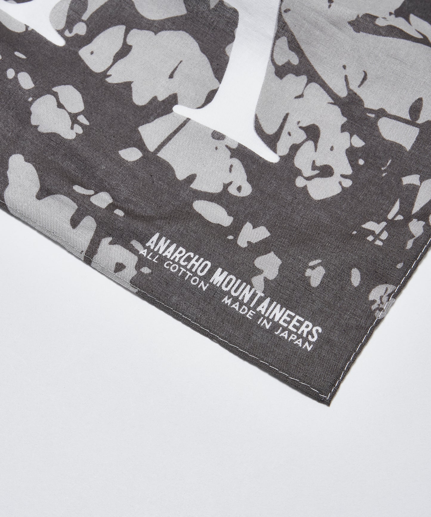 【MOUNTAIN RESEARCH】Splatrail Bandana (MTR4298)