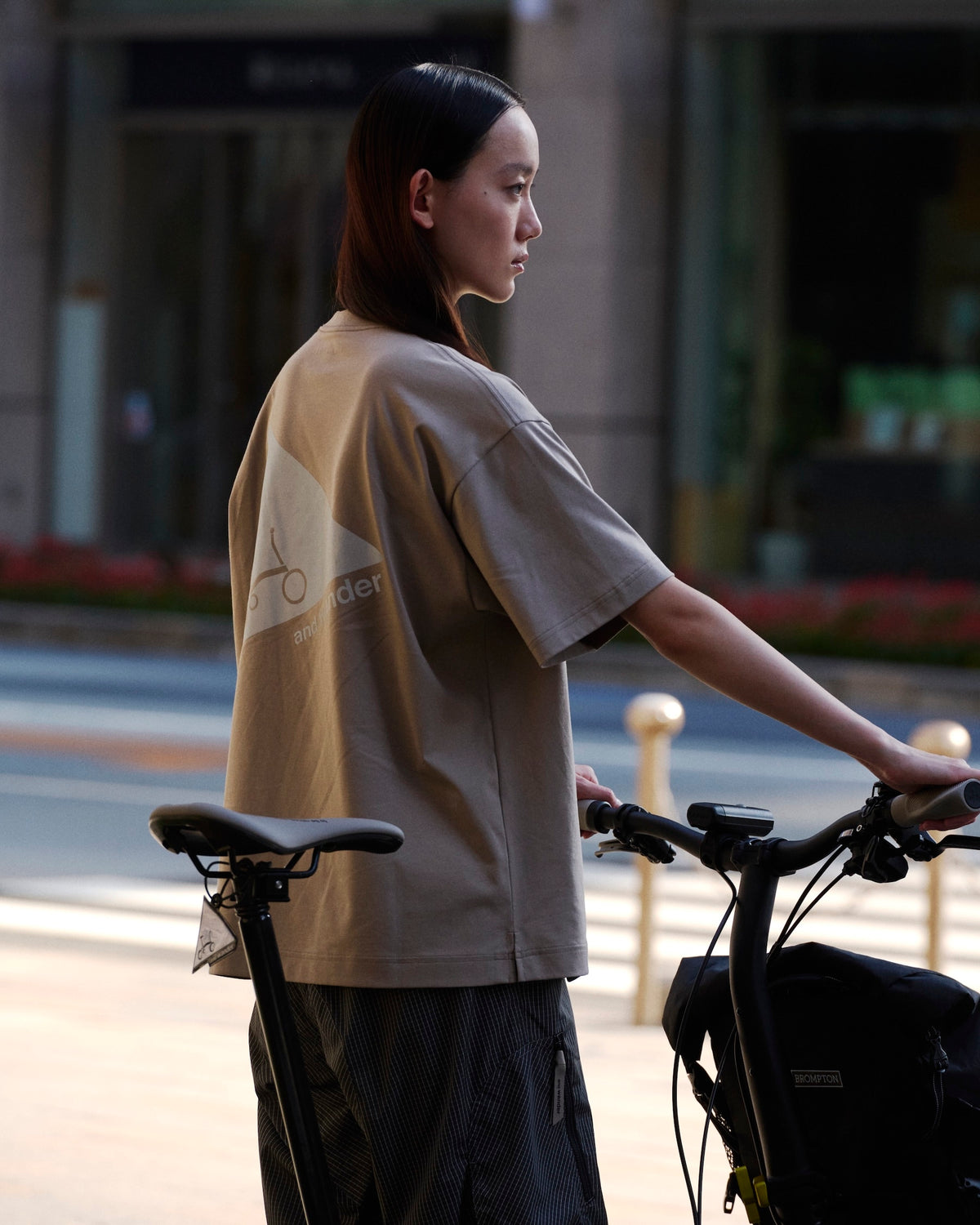 【and wander】 Brompton × pocket T
