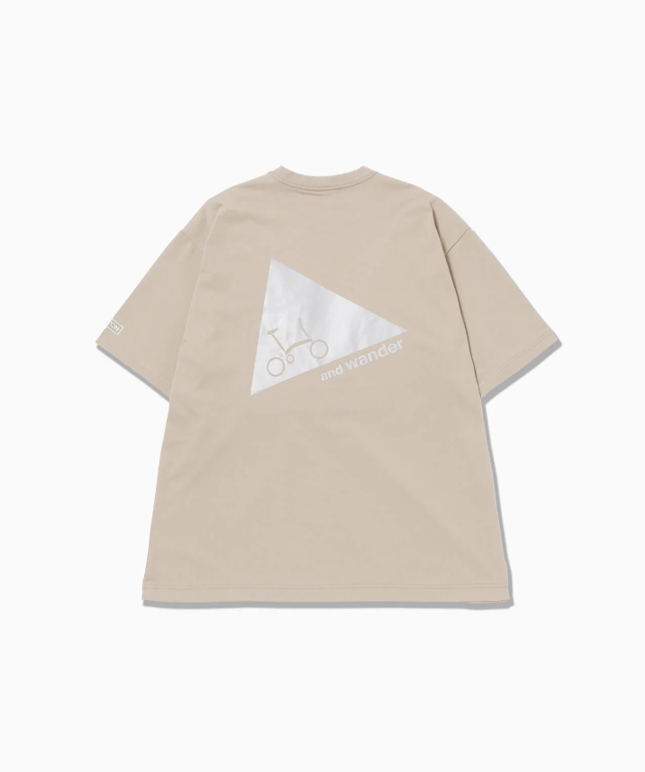 【and wander】 Brompton × pocket T