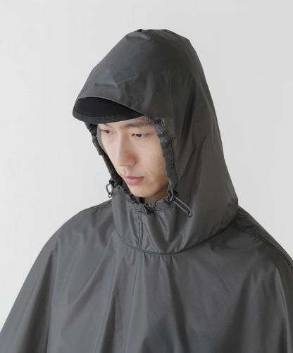 【and wander】 Brompton × sil poncho