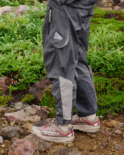 【and wander】 Brompton × reflective rip pants