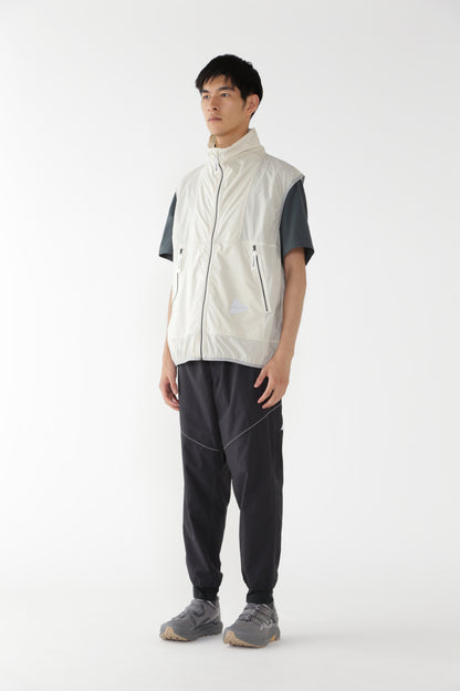 【and wander】PERTEX wind vest (5745121016)