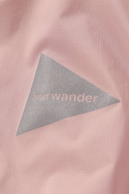 【and wander】PERTEX wind vest (5745121016)
