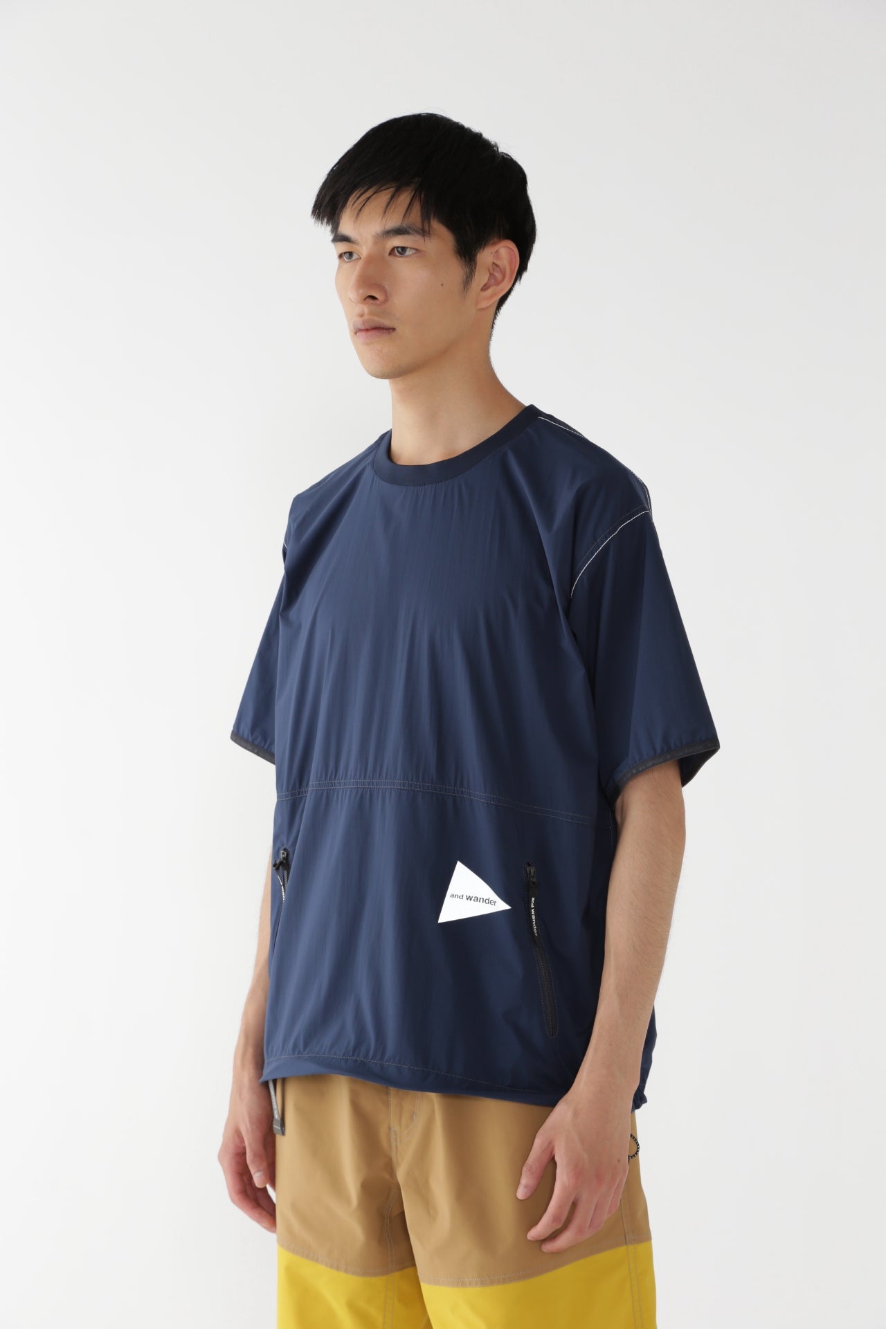 【and wander】PERTEX wind T (5745121017)