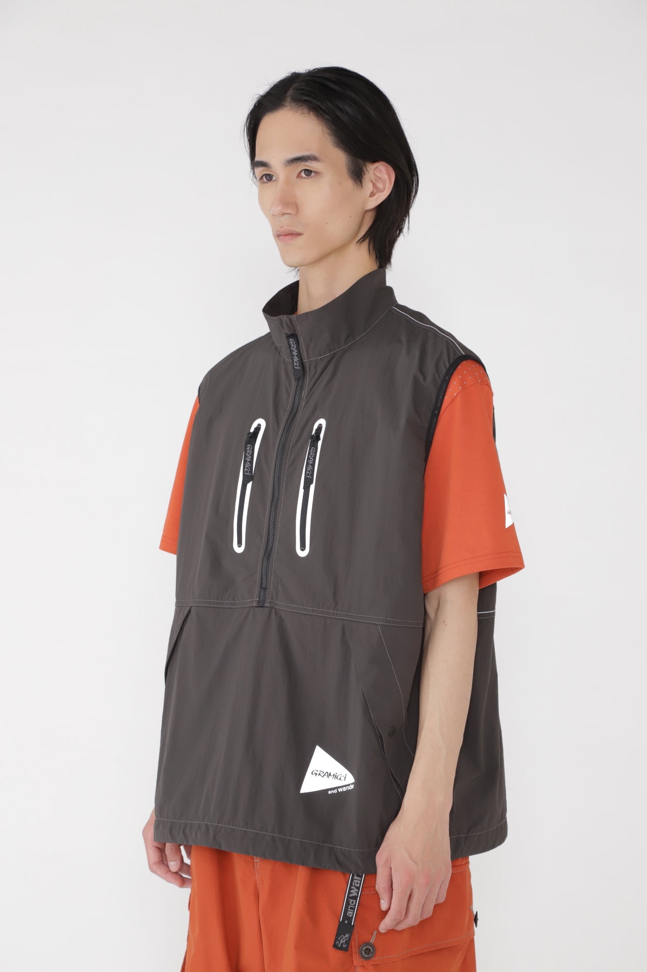 【and wander】GRAMICCI × and wander brushed nylon vest(5745121507)
