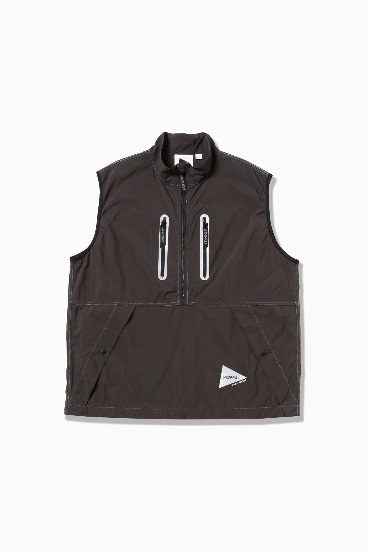 【and wander】GRAMICCI × and wander brushed nylon vest(5745121507)