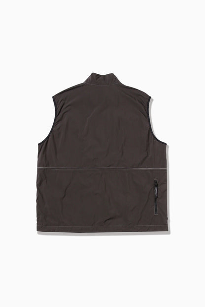 【and wander】GRAMICCI × and wander brushed nylon vest(5745121507)