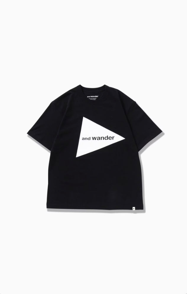 【and wander】and wander big logo T