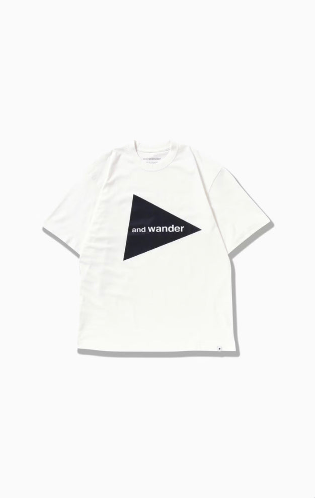 【and wander】and wander big logo T