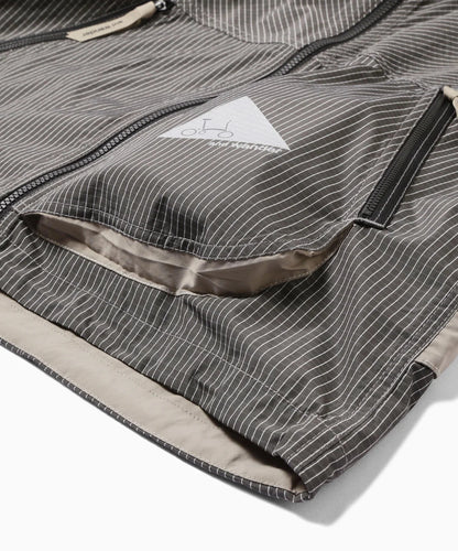 【and wander】Brompton × reflective rip hoodie