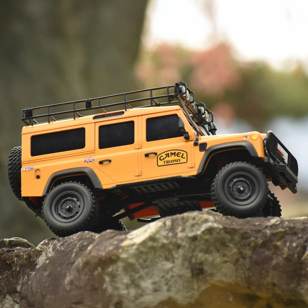 【WPL JAPAN】ランドローバー ディフェンダー 1/18 RTR（MNモデル/MN111C）