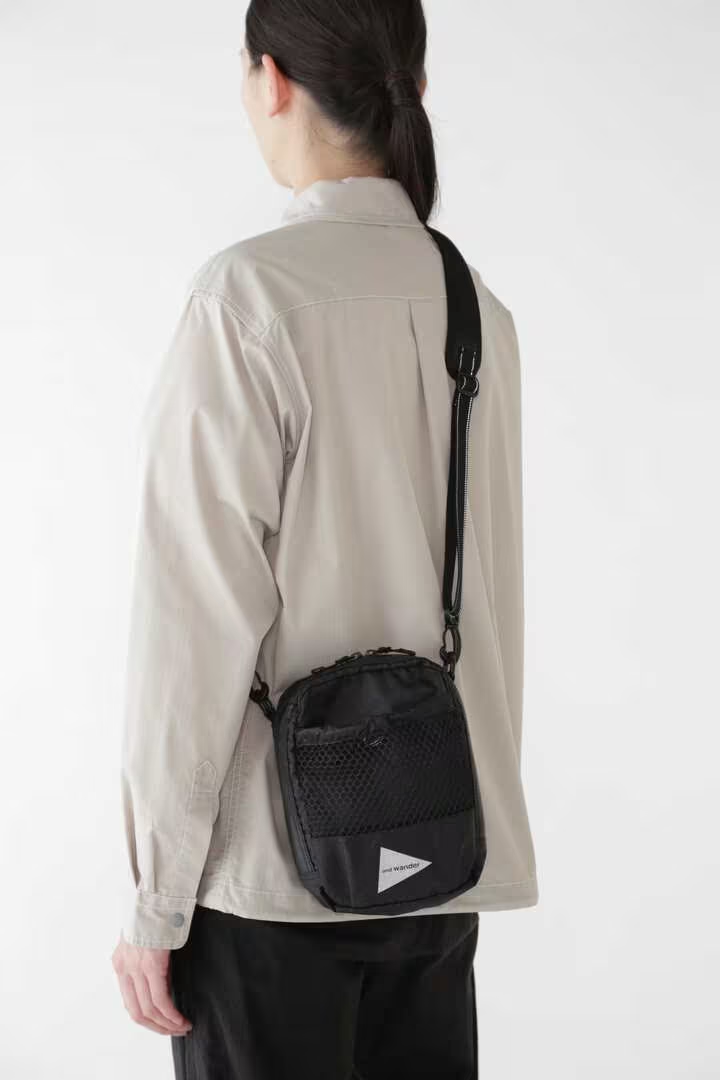 【and wander】ECOPAK sholder pouch